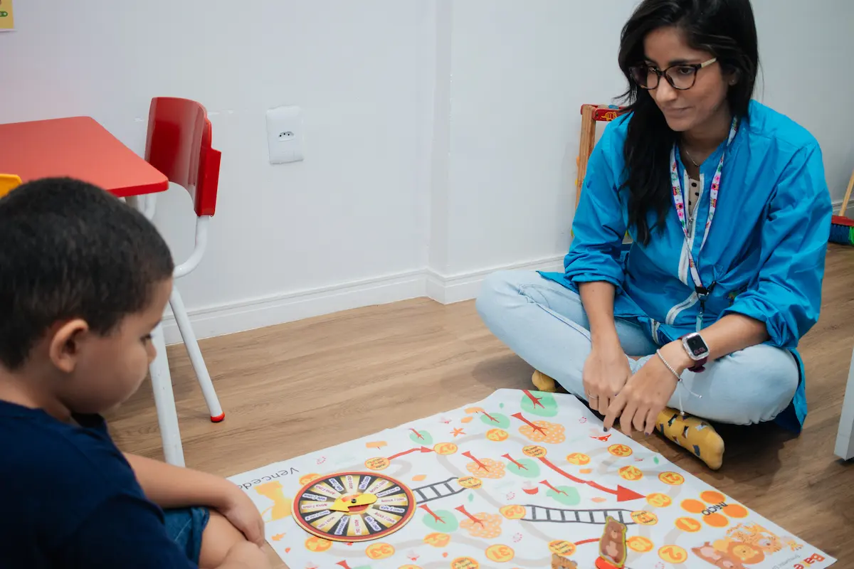 Foto de uma sessão de Avaliação Neuropsicológica